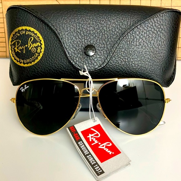 Ray-Ban Aviator Sunglasses for Man or Woman NWT